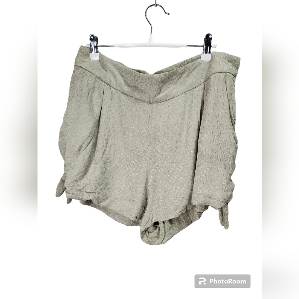 Free People Side Tie Sage Green Shorts Sz.L Bohemian, Summer Textured